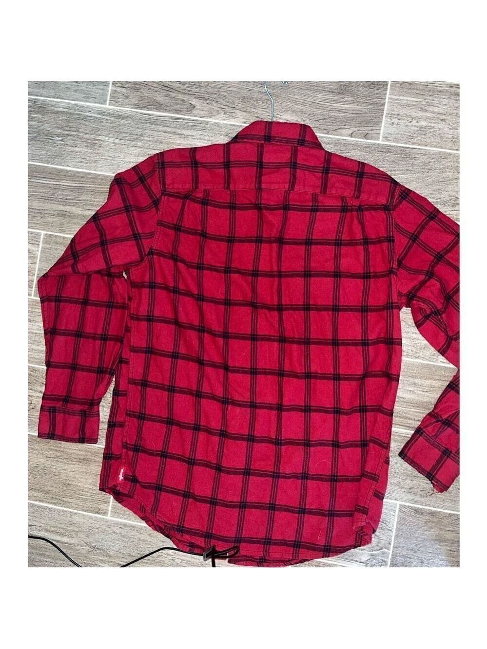 Red Plaid! Wrangler red plaid shirt sz med long sleeve - Picture 8 of 16
